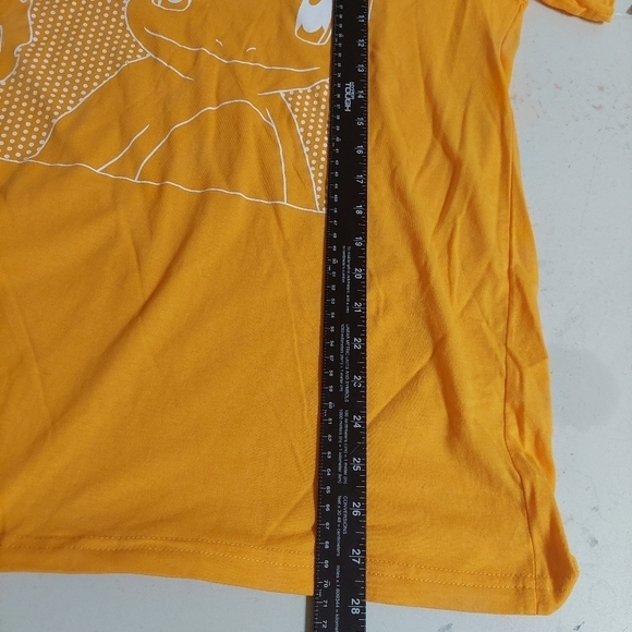 Pokemon Yellow Shirt L‎ Charmander Graphic Crew Neck Unisex  Short Sleeve NEW - Picture 4 of 7